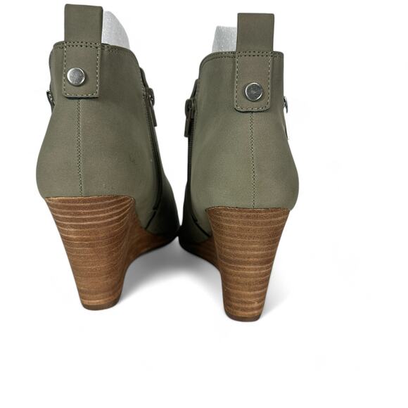 NWT DV by Dolce Vita Guston Bootie Olive From Stitch Fix (8.5) - Picture 6 of 10